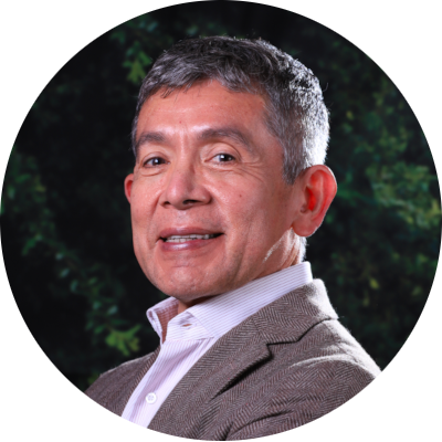 Dr. Oscar De Los Reyes Heredia